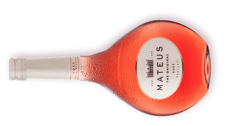Butelka słynnego Mateus'a